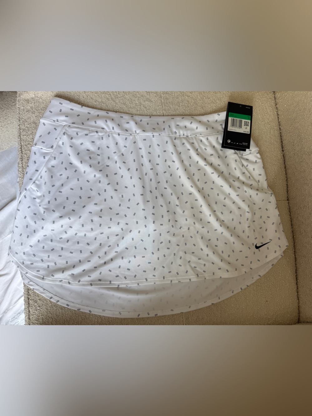Nike Girls White Dri-FIT Athletic Skirt with Black Micro Print XL